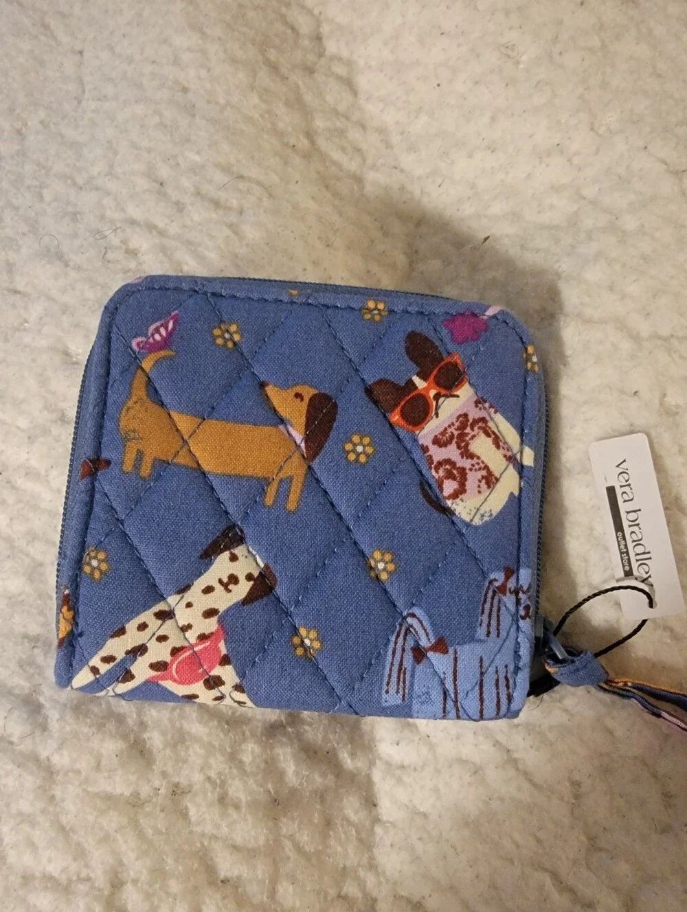 🆕️🐶Vera Bradley Blue Essential Dog Park Quilted Small Zip Around Wallet